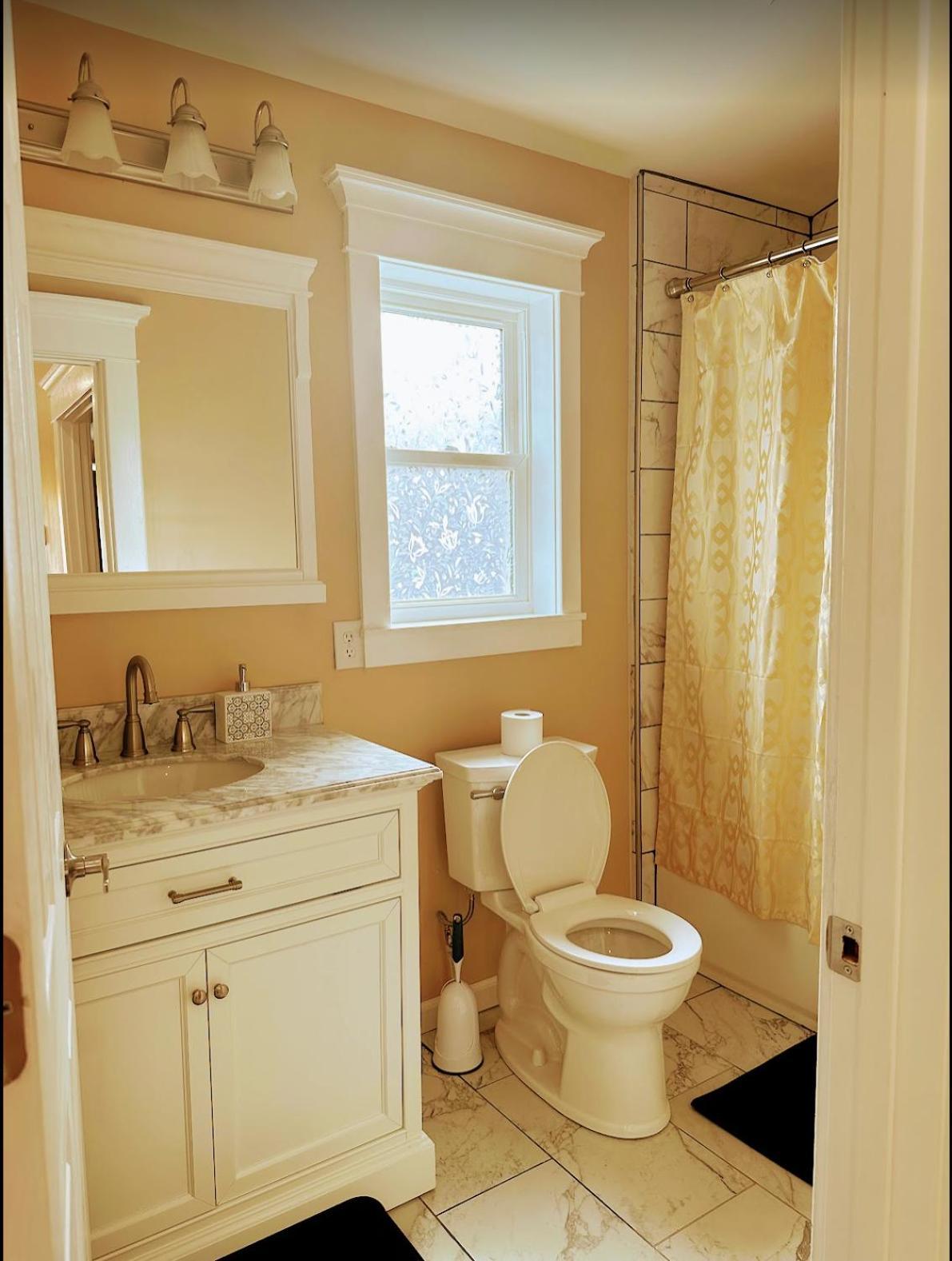 Delightful Dwelling Apartment Бъфало Екстериор снимка